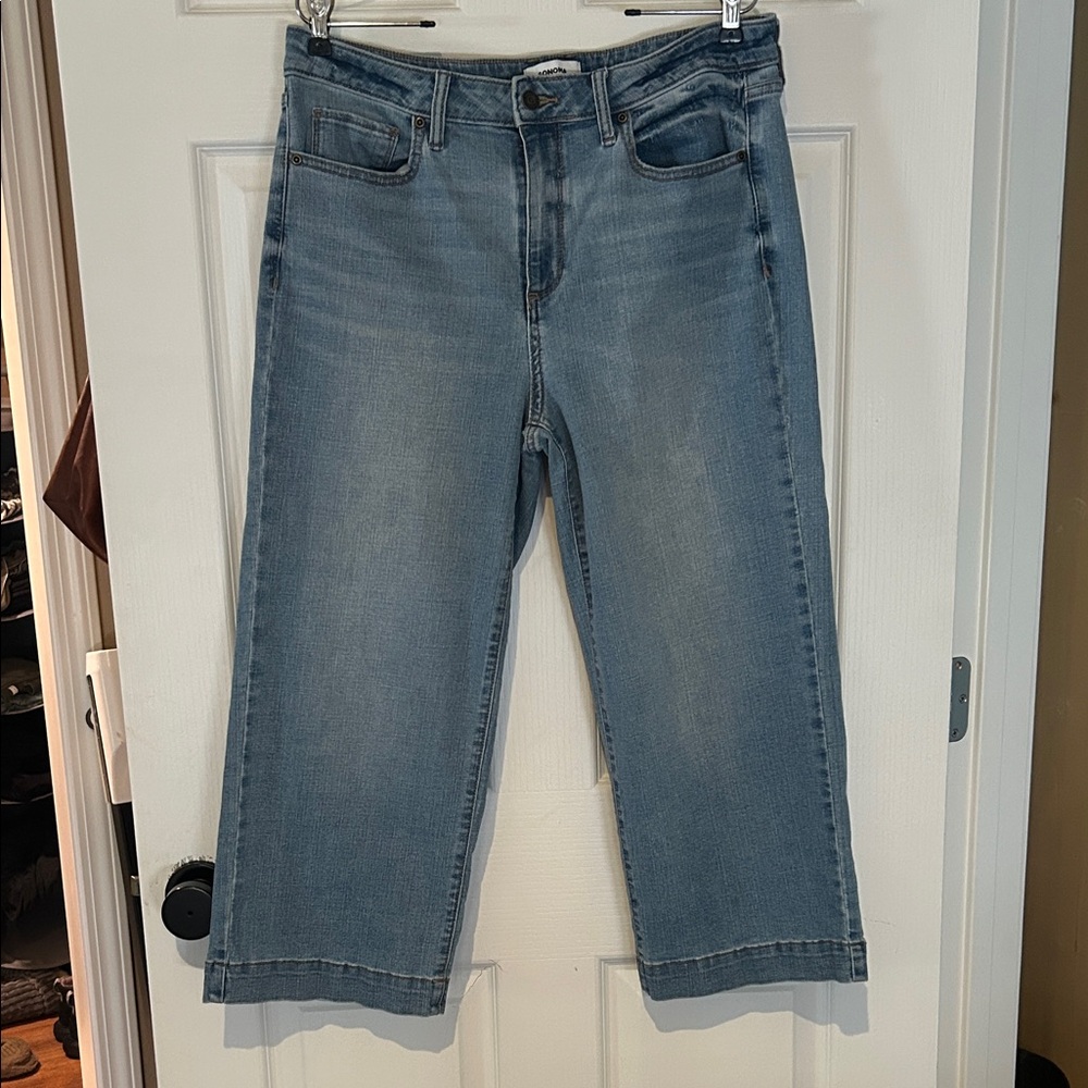 3/$15 Classic Wide Leg Crop Blue Women's Jeans